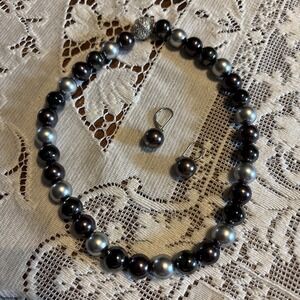 Premiere Designs Faux Pearl Necklace & Earrings Set  Purple Silver Tone Choker